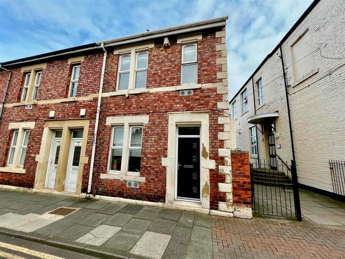 2 Bedroom Terraced House To Rent In Prince Consort Road, Gateshead, NE8