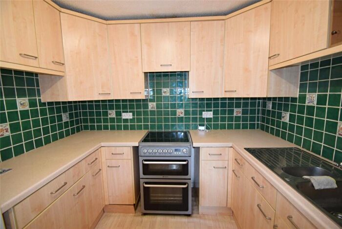 2 Bedroom Apartment To Rent In Clarence Court, Clarence Road, Windsor, Berkshire, SL4