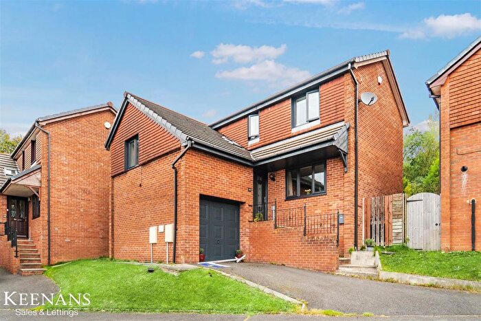 4 Bedroom Detached House For Sale In Kirkhill Avenue, Haslingden, Rossendale, BB4