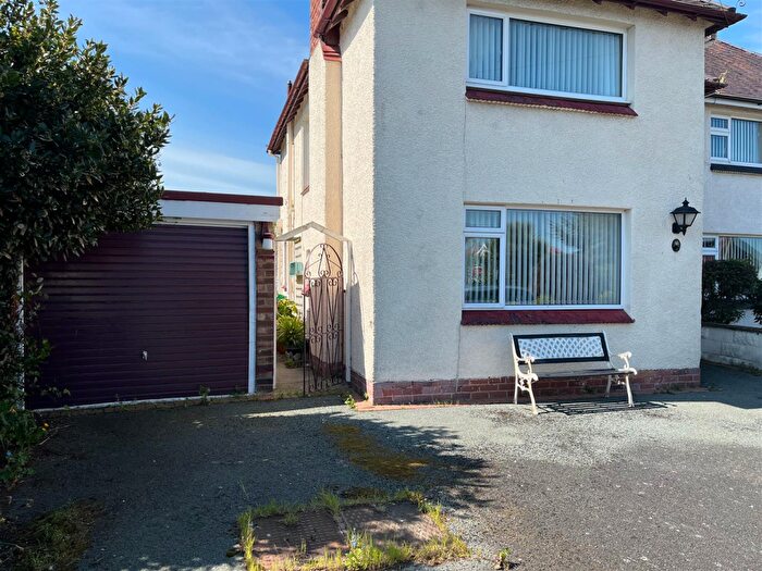 3 Bedroom Semi Detached House For Sale In Hafod Road West, Penrhyn Bay, Llandudno, LL30