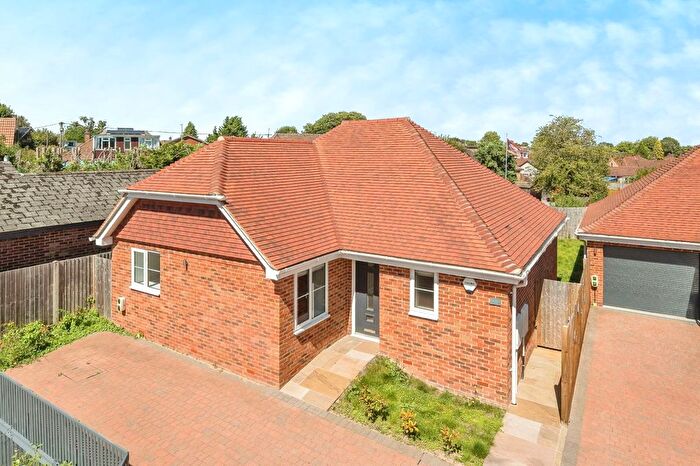 2 Bedroom Bungalow To Rent In Compton Place, Basingstoke, Hampshire, RG22