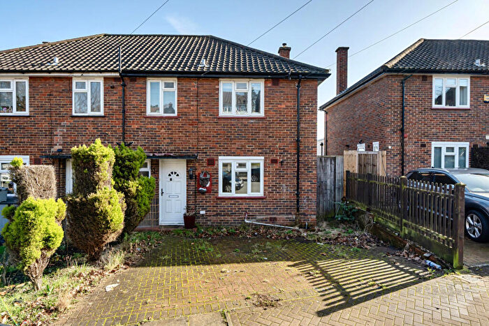 3 Bedroom Semi Detached House For Sale In Panmure Road, Sydenham, London, SE26