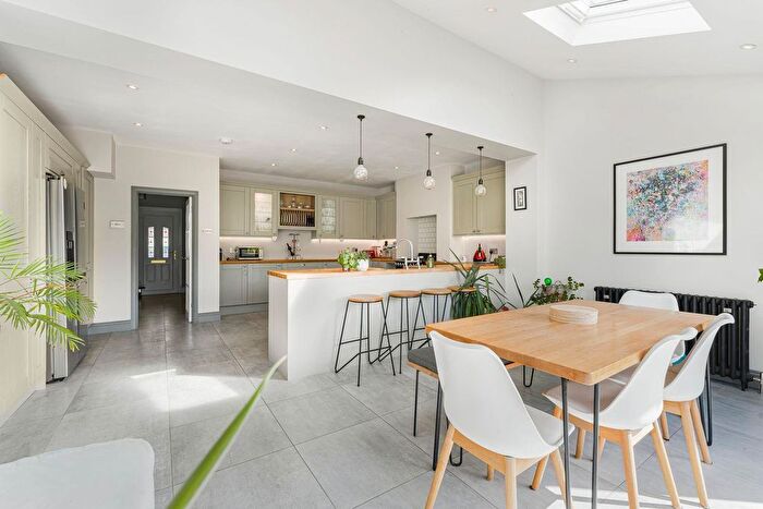 4 Bedroom Terraced House For Sale In Arthur Road, Motspur Park, KT3