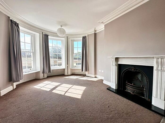 1 Bedroom Apartment To Rent In Hotwells, Hotwell Road, BS8