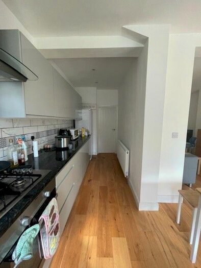 3 Bedroom Detached House To Rent In Byron Avenue, New Malden, KT3