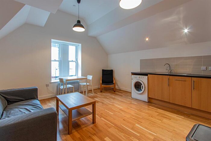 2 Bedroom Flat To Rent In Churchill Way, City Centre, CF10