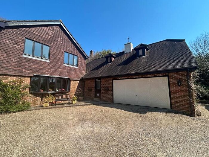 1 Bedroom Property To Rent In Northdown Lane, Guildford, GU1