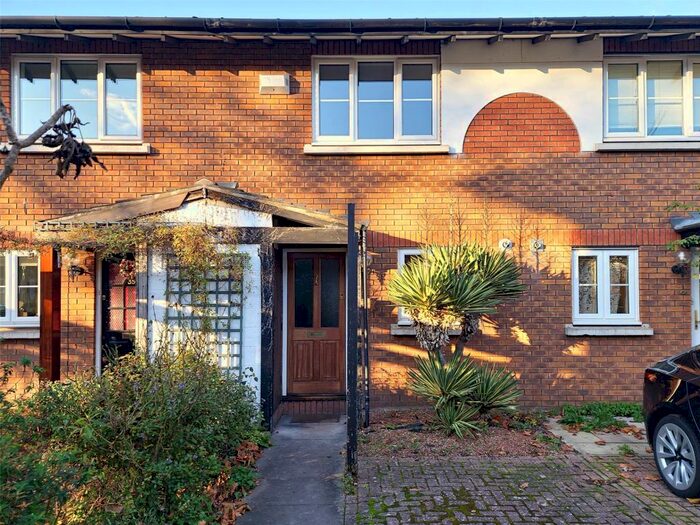 2 Bedroom Terraced House To Rent In Kingsworthy Close, Kingston Upon Thames, Surrey, KT1