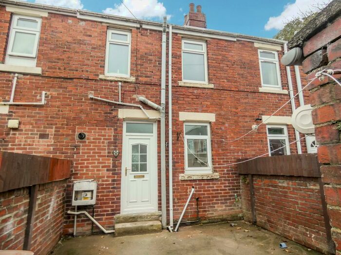2 Bedroom Terraced House To Rent In Clavering Place, Stanley, Durham, DH9