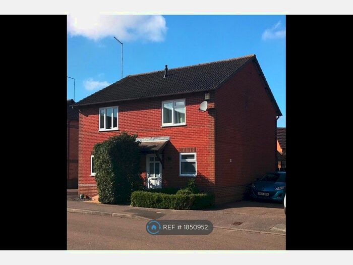 2 Bedroom Semi-Detached House To Rent In Rochelle Way, Northampton, NN5