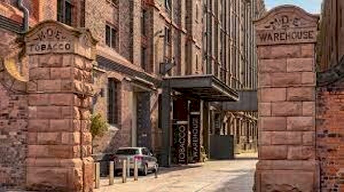 2 Bedroom Apartment To Rent In Tobacco Warehouse, L3