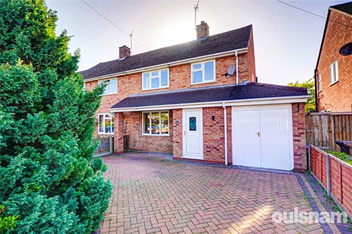3 Bedroom Semi Detached House For Sale In Sandys Road, Ombersley, Droitwich, Worcestershire, WR9