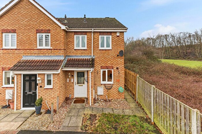 2 Bedroom Semi Detached House For Sale In Northfield Street, South Kirkby, WF9