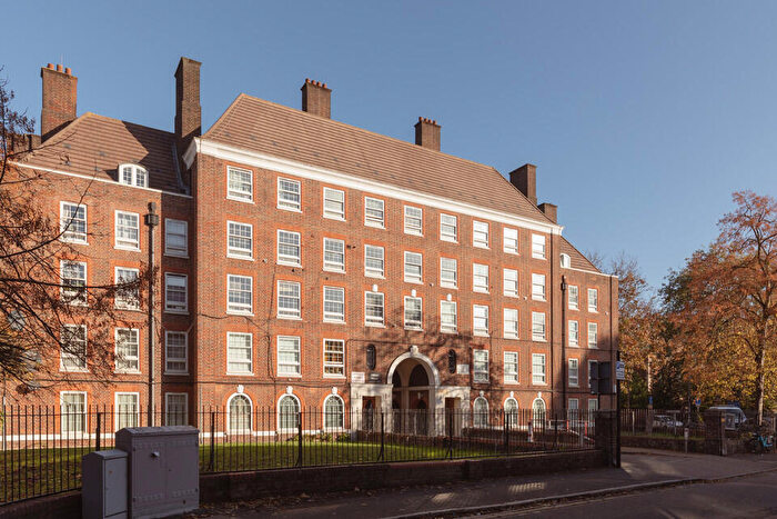 1 Bedroom Flat For Sale In Mcmillan Street, Deptford, SE8