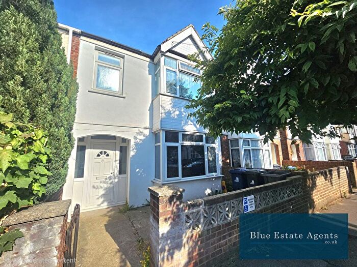 4 Bedroom Terraced House For Sale In Hambrough Road, Southall, UB1