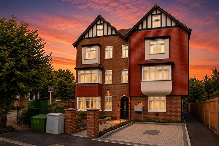2 Bedroom Flat For Sale In Brompton House, Brambledown Road, Sanderstead, CR2