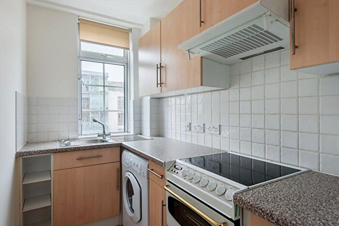 1 Bedroom Apartment To Rent In Grove End Gardens, Grove End Road, St Johns Wood, NW8