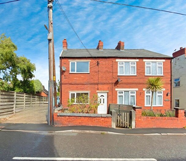 3 Bedroom Semi-Detached House For Sale In Village Road, Northop Hall, CH7