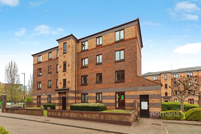 2 Bedroom Flat To Rent In Berlington Court, BS1