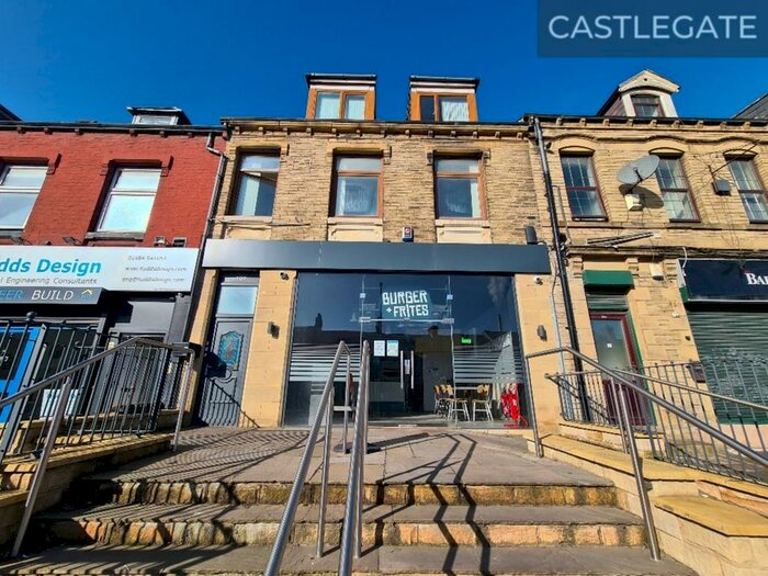3 Bedroom Flat To Rent In Bradford Road, Huddersfield, HD1