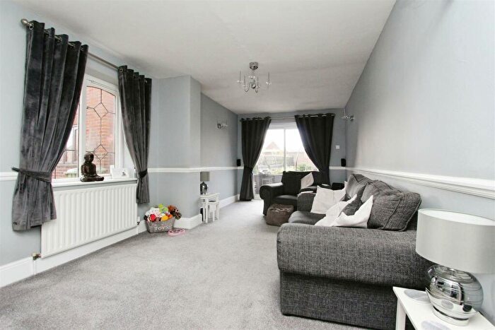 3 Bedroom Detached House For Sale In Donemowe Drive, Kemsley, Sittingbourne, ME10