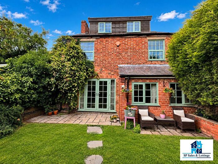 4 Bedroom Cottage For Sale In Vicarage Lane, Belton, LE12
