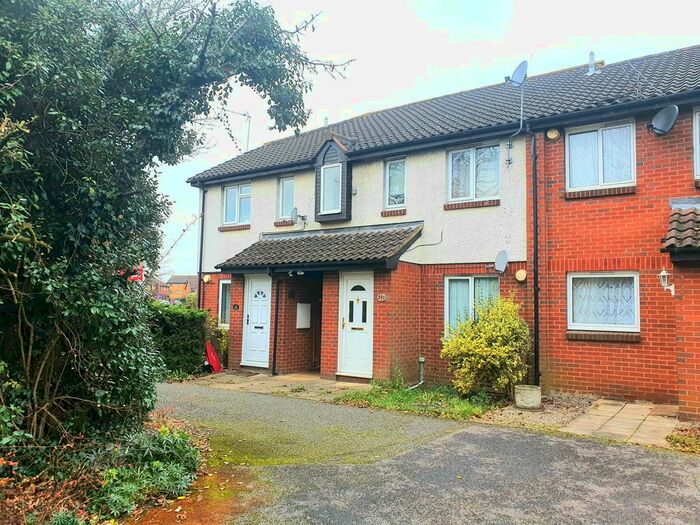 1 Bedroom Flat To Rent In Rabournmead Drive, Northolt UB5