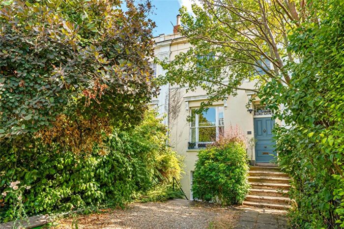 5 Bedroom Terraced House For Sale In Prestbury Road, Cheltenham, GL52