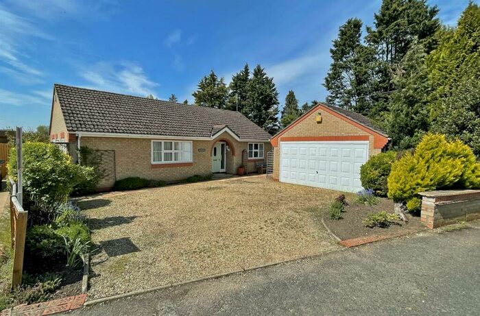 3 Bedroom Detached Bungalow For Sale In Church Lane, Tallington, PE9