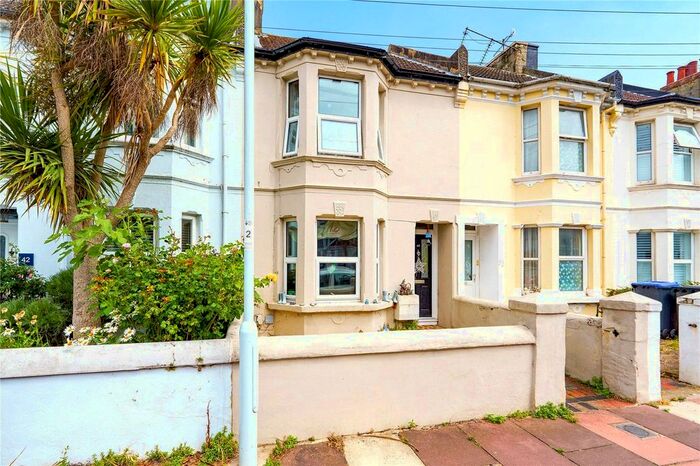 2 Bedroom Terraced House To Rent In King Street, Worthing, West Sussex, BN14