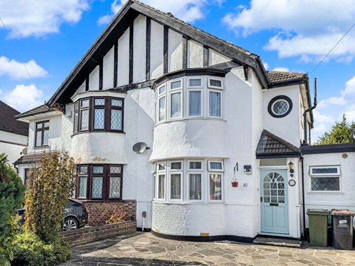 3 Bedroom Semi-Detached House For Sale In Nightingale Road, Petts Wood, Orpington, BR5