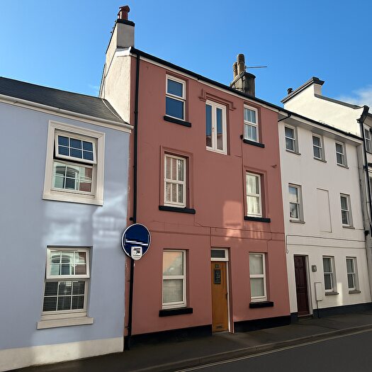 4 Bedroom Terraced House For Sale In Park Road, Dawlish, EX7