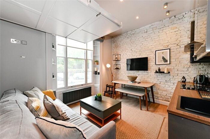 Studio To Rent In Oakley Square, Camden, NW1