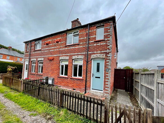 2 Bedroom Semi Detached House To Rent In Blind Lane, Lambourn, Hungerford, RG17