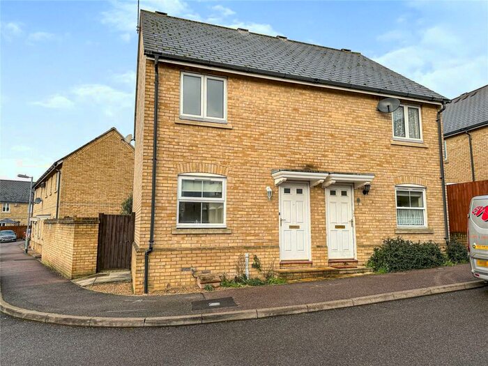 2 Bedroom Semi-Detached House To Rent In Camulus Close, Braintree, Essex, CM7