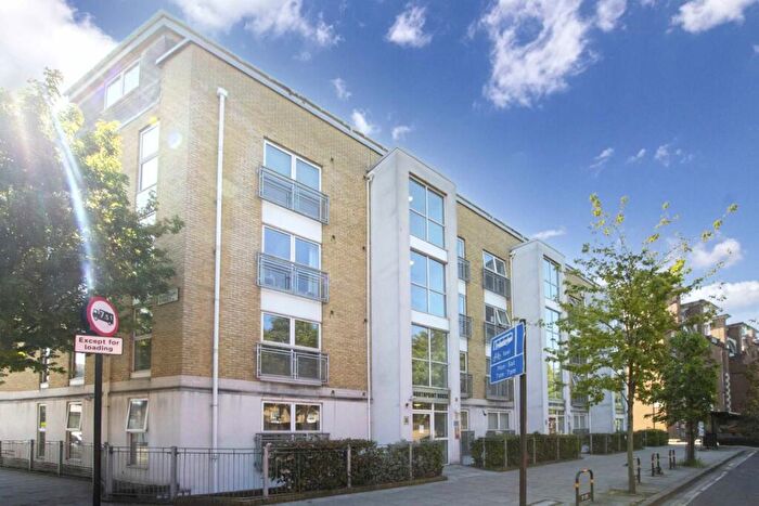 1 Bedroom Flat To Rent In Essex Road, Essex Road, N1