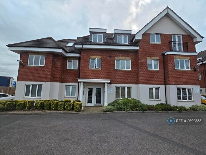 2 Bedroom Flat To Rent In Wordsworth Court, Ruislip, HA4