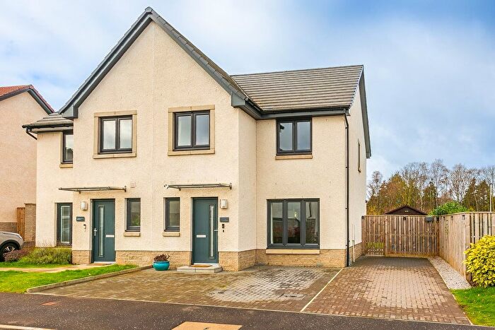 3 Bedroom Semi-Detached House For Sale In Springwells Park, Blindwells, Prestonpans, EH32