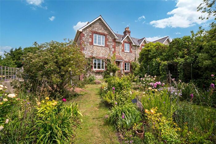 3 Bedroom Semi-Detached House For Sale In Whitecross Lane, Shanklin, Isle Of Wight, PO37