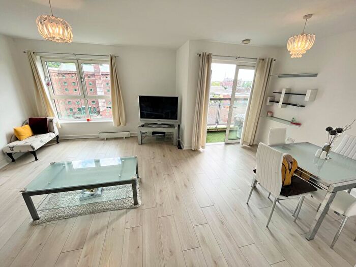 2 Bedroom Apartment To Rent In Millsands, Sheffield, S3