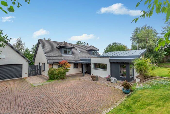 5 Bedroom Detached House For Sale In Woodside Court, Westhill, Inverness, IV2