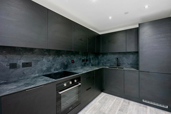 1 Bedroom Flat To Rent In Northlands Street, London, SE5