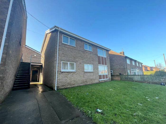 3 Bedroom Flat To Rent In Grizedale Road, Blackpool, FY4