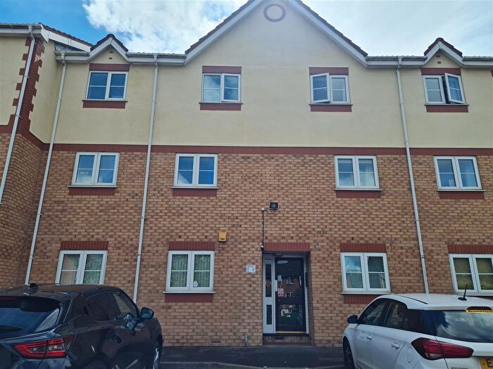 2 Bedroom Flat To Rent In Barwell Court, Barwell Road, Bordesley Village, B9