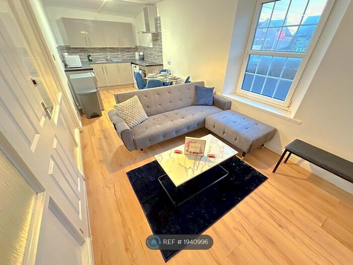 2 Bedroom Flat To Rent In Biltons Court, Morpeth, NE61