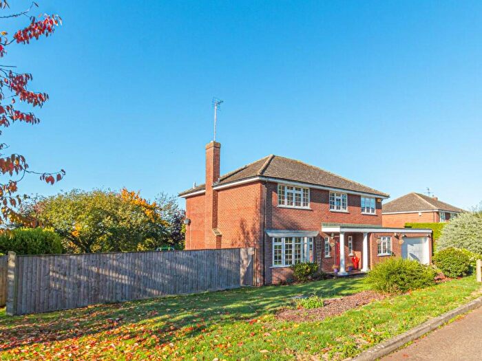5 Bedroom House To Rent In Tythe Close, Stewkley, Leighton Buzzard, LU7