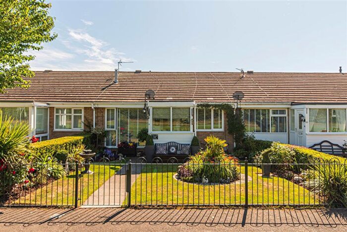 2 Bedroom Terraced Bungalow For Sale In Coquet Drive, Ellington, Northumberland, NE61
