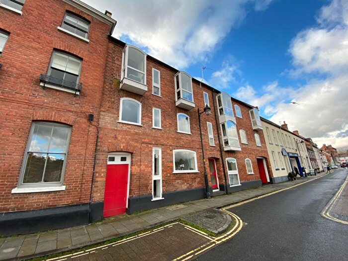 3 Bedroom Flat To Rent In Severn Side South, Bewdley, DY12