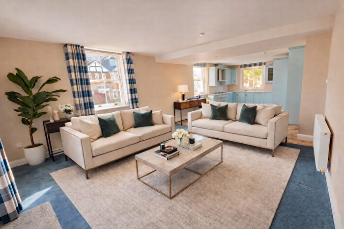 2 Bedroom Apartment For Sale In Sandy Court, Woburn Sands, Milton Keynes, MK17