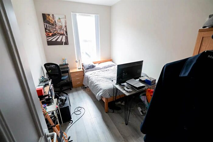 5 Bedroom Terrace House For Sale In Rugby Road, Belfast, BT7